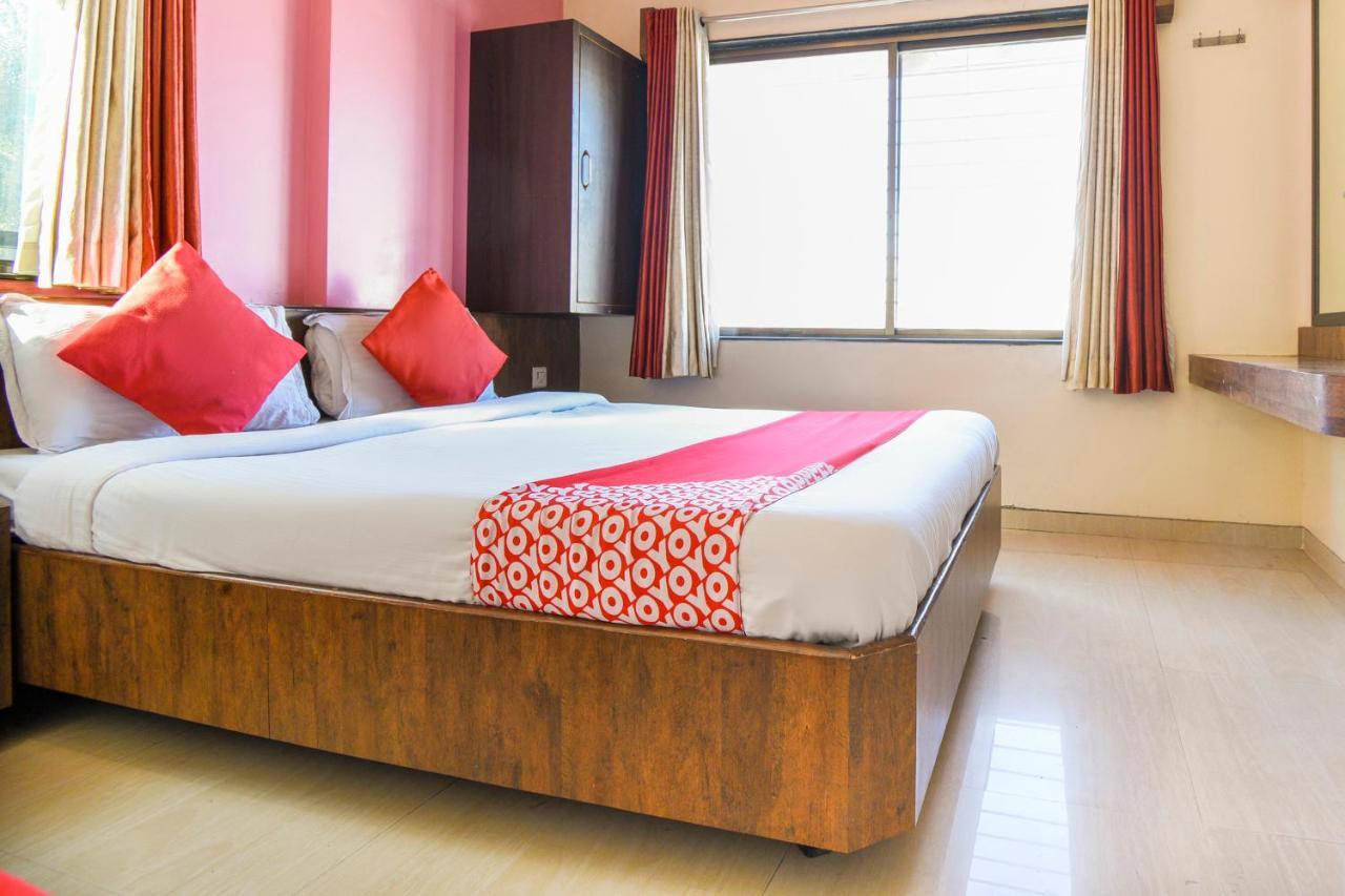 Sai Palkhi Hotel Shirdi Exterior photo